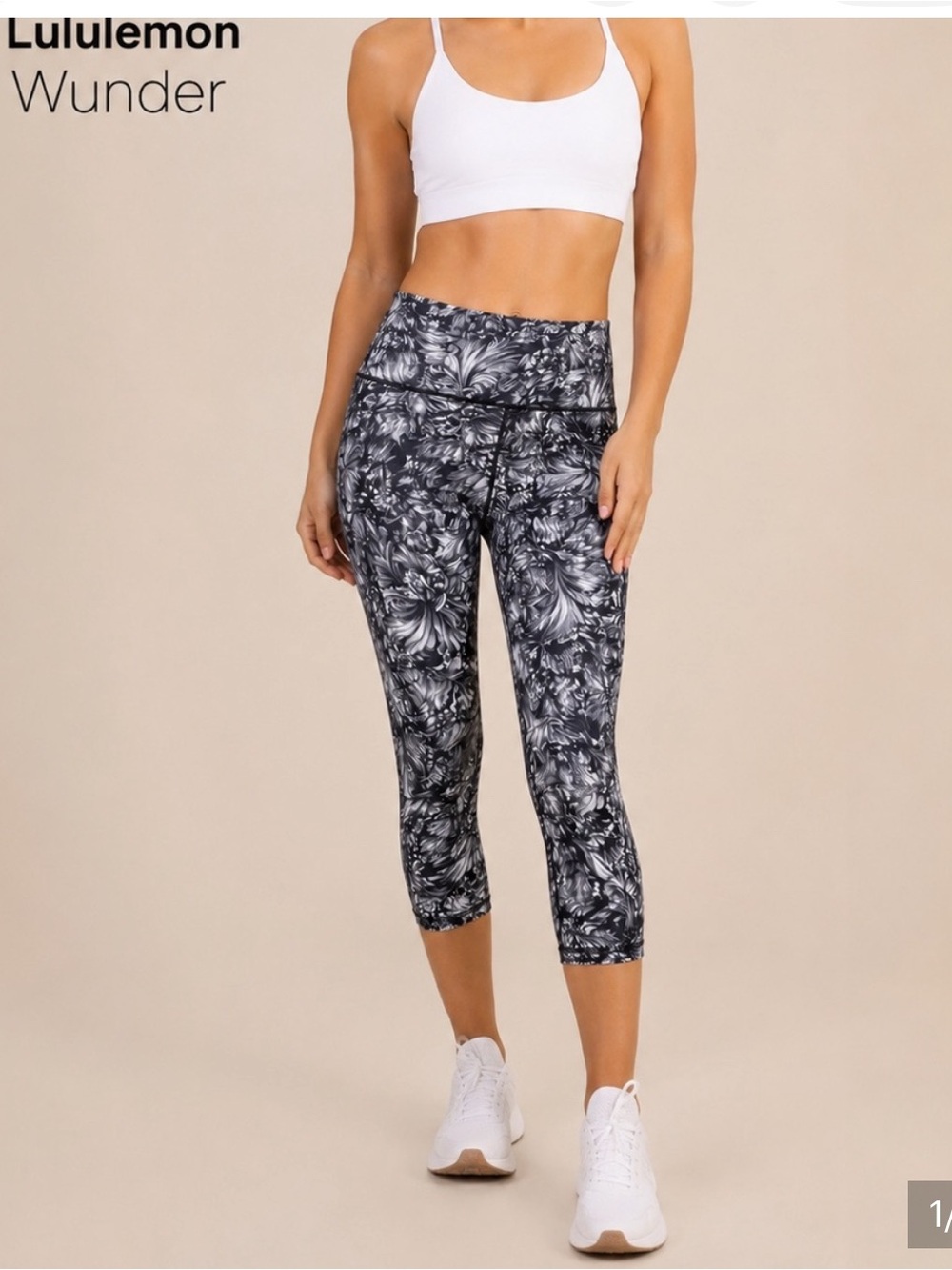 Lululemon Wunder Under Crop High-Rise Full-On Luxtreme
Floral Leggings 6